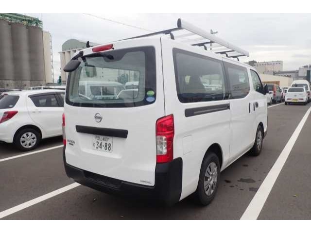 NISSAN CARAVAN VAN 2016 white